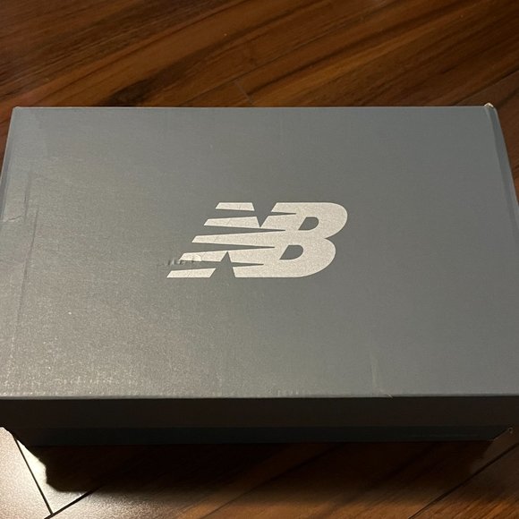 New Balance 550 GSB550PB White/Gray Size 6.5 Youth Size 8.5 Womens - Picture 4 of 5